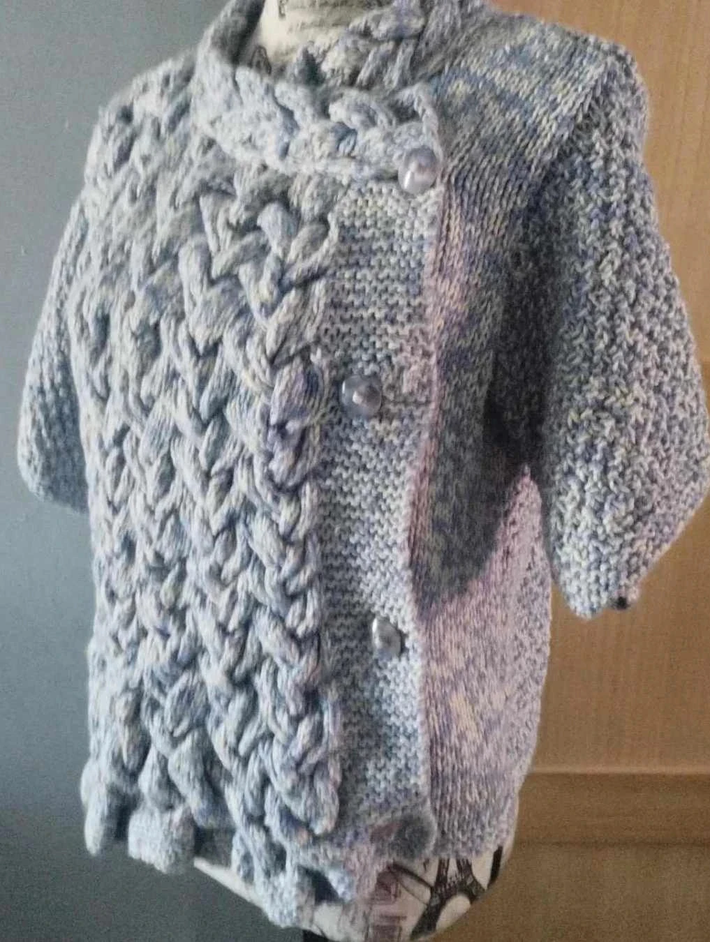 Cardigan azul claro/creme, lã, Fait Main T38//40 – photo 2